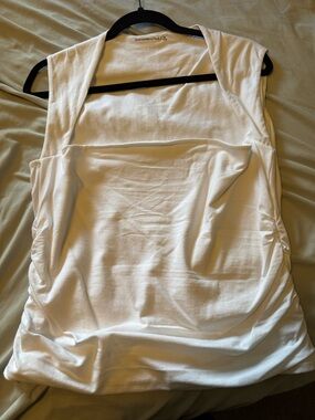 Abercrombie & Fitch White Scoop Neck Tank Top